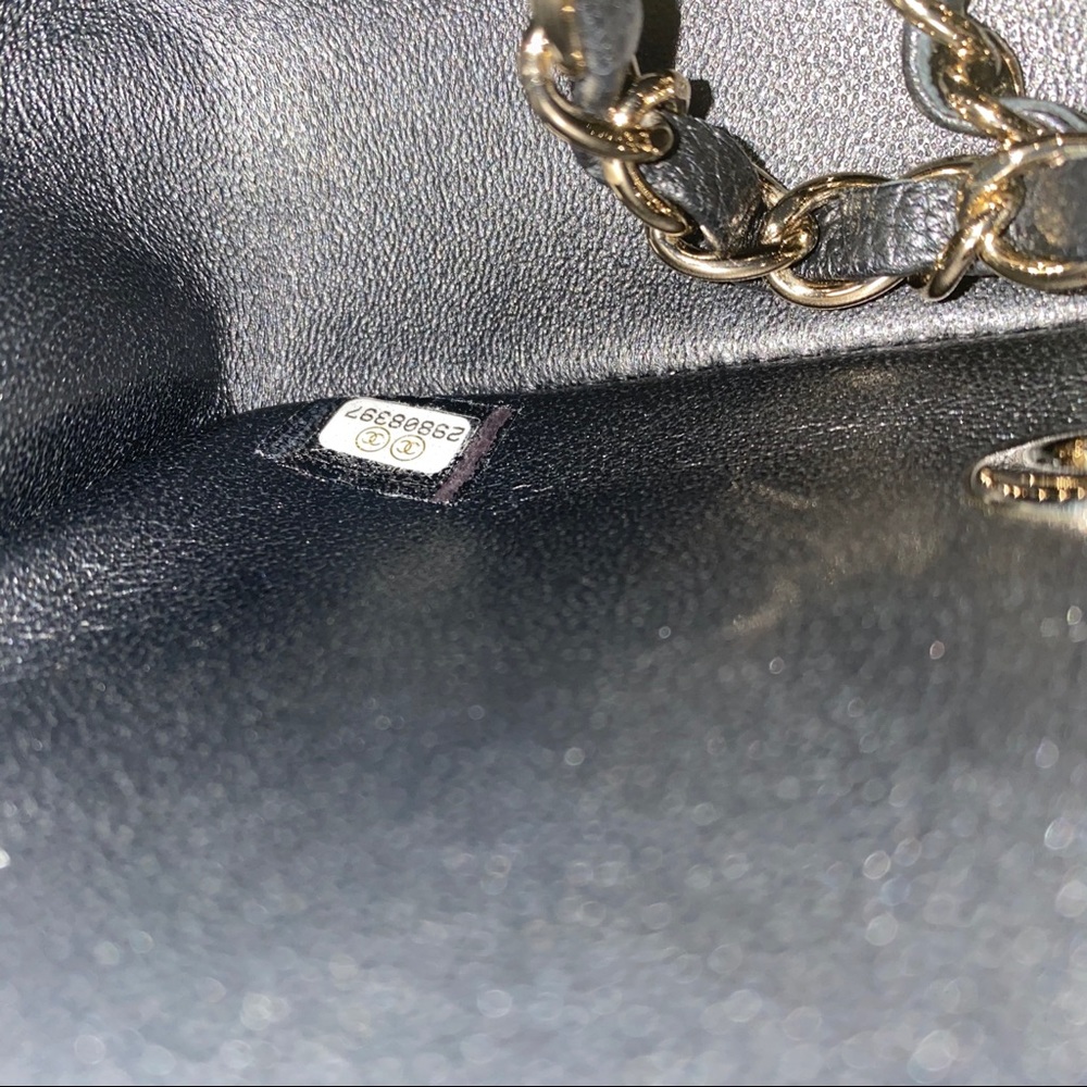 CHANEL SQUARE FLAP IN BLACK LAMBSKIN - Picture 10 of 12